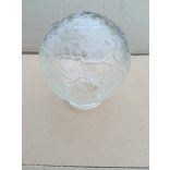 "Gergő" falikar, 60W Kristály mintás gömb üvegbúra