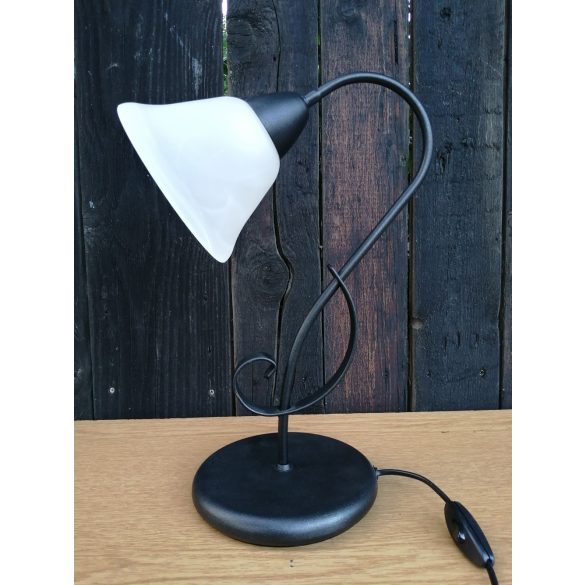 Szarvasi Róma kovácsolt vas asztali lámpa, fekete,  1X60W E27 