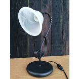 Szarvasi Róma kovácsolt vas asztali lámpa, fekete,  1X60W E27 