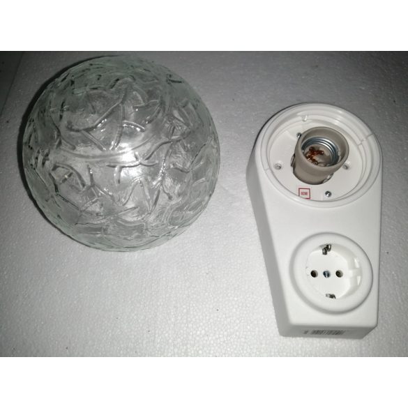 Szarvasi Gergő borotválkozó dugaljas fali lámpa 1X max 60W E27