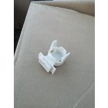 E-14 Foglalat sapka műanyag bepattintós felfogatással egyrészes foglalatokhoz. 