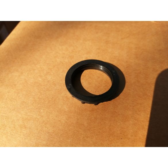 VLM E-14 menetes rögzítőgyűrű csillárfoglalatokhoz. (Fekete)